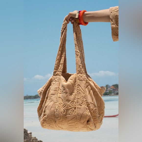 ISO! Spell Aquarius towel robe and Aquarius towel bag. - Picture 2 of 2